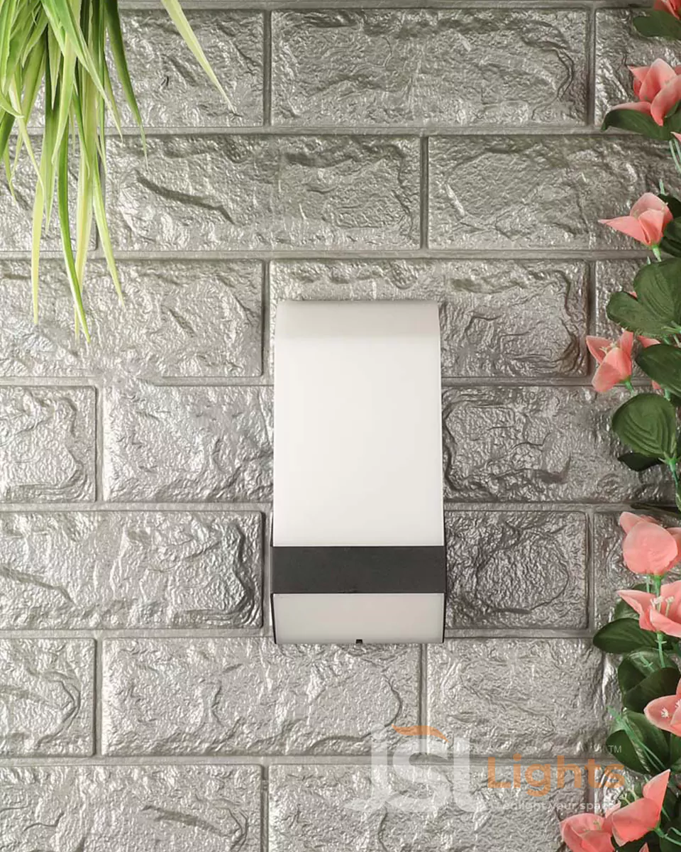 12W LX Black Outdoor Bulkhead Wall Decorative Light 379 Weather Proof Wall Lamp Lights