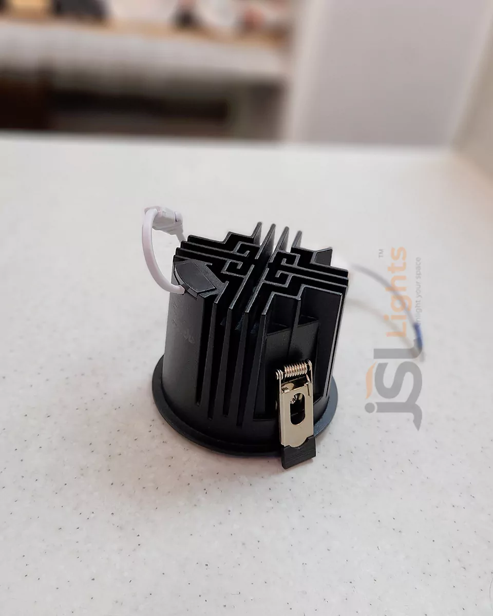 18W Black Deep Recessed COB Downlight 2058 Ceiling Spotlight with Perl Black Reflector and Driver