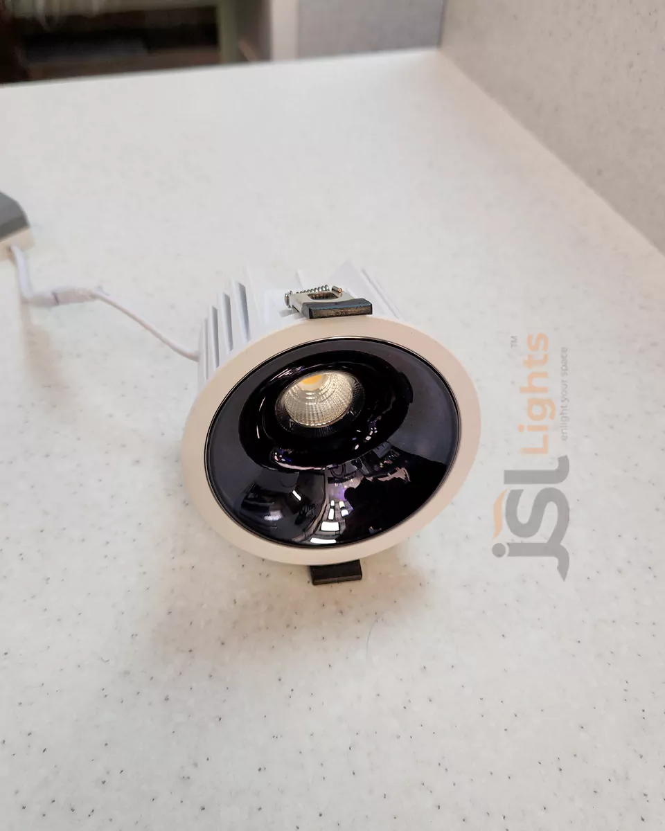 18W White Deep Recessed COB Downlight 2058 Ceiling Spotlight with Perl Black Reflector and Driver