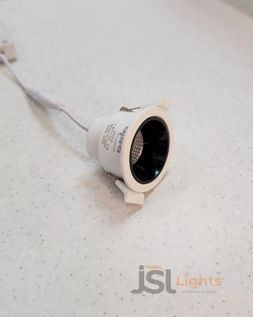 7W Apra White Recessed COB Downlight 1032 for Home Ceiling LED Spotlight with Driver