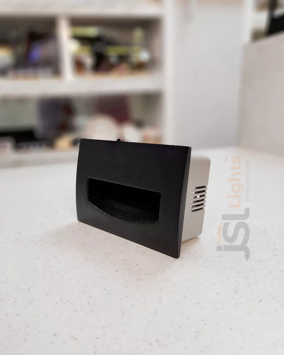 5W Apra 7422 Square Black Foot Light Aluminium Body Weather Proof Stair Light IP54