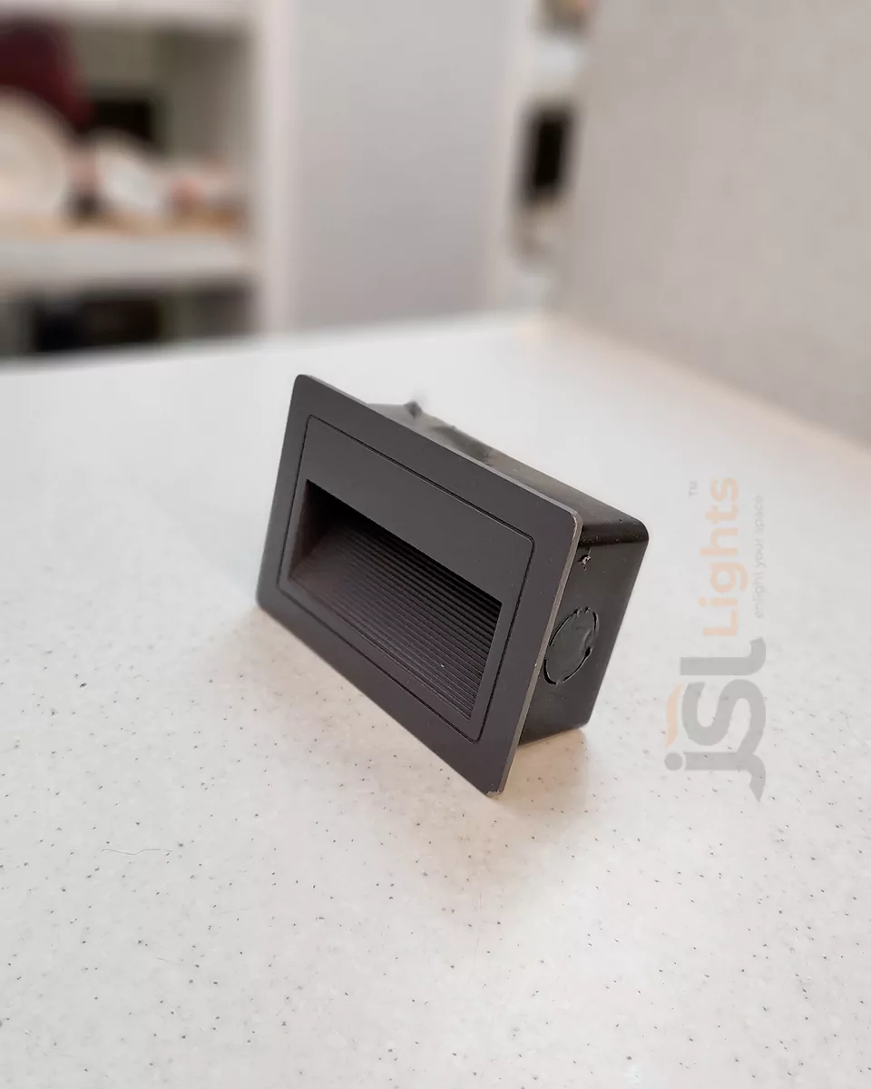 6W LX Grey Aluminium Body Outdoor Rain Proof Foot Light 525 Weather Proof Stair Light IP54