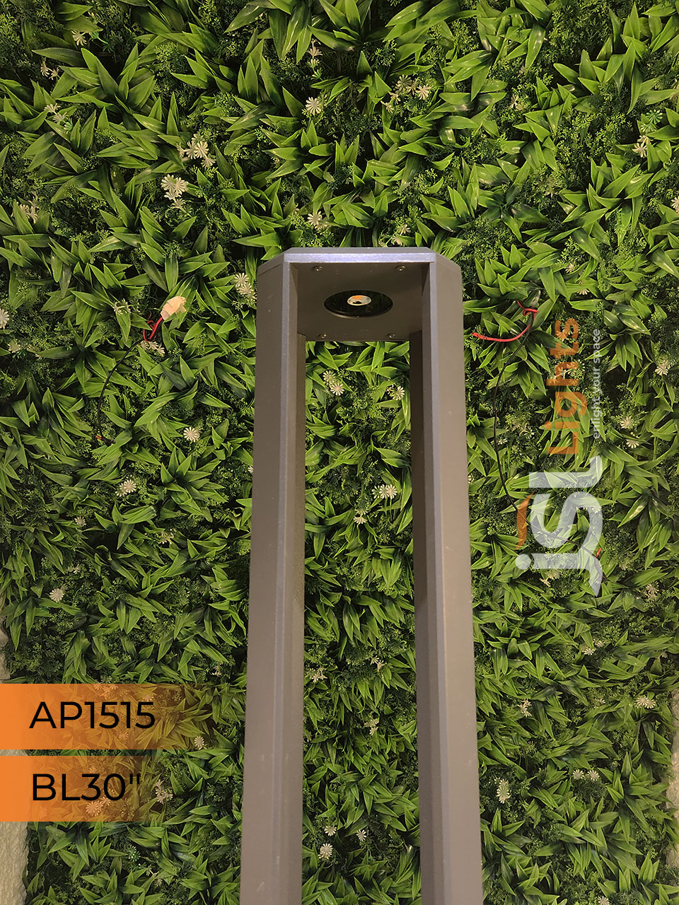 Apra 1515 Outdoor Garden Bollard Light 30 Inches 12W COB LED Outdoor Aluminium Body Garden Pathway Light 3000K