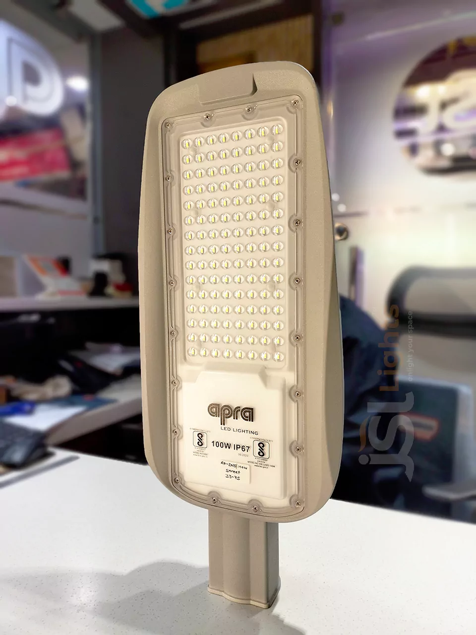 100W Grey LED Street Light with White LED Outdoor Waterproof IP67 Street Pole Light 6000K Pole Lamp Aluminium Die Casting