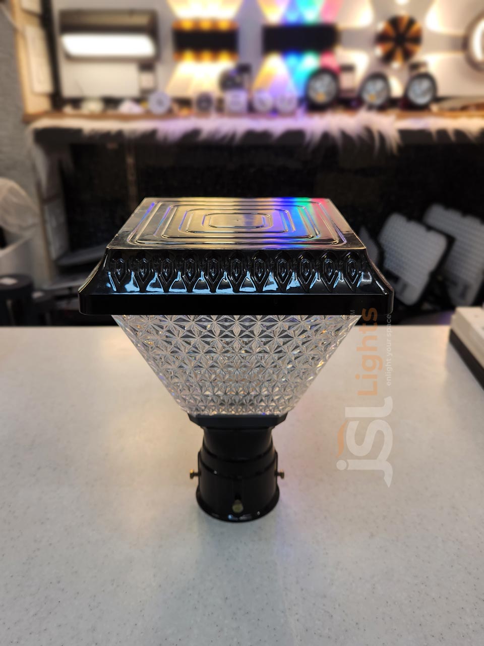 10 Inch Gate Light LEO Star with Unbreakable Plastic Black Body Pillar Post Lamp Pillar Light with B22 Holder
