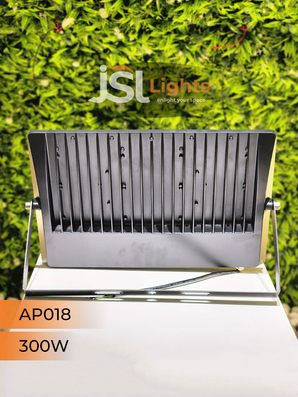 300W AP 018 Outdoor LED Flood Light Aluminium Body Waterproof Factory Warehouse IP67