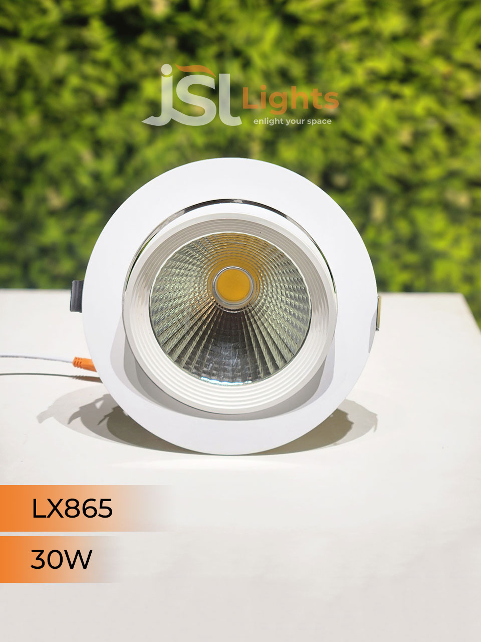 LX 865 30W White Round Zoom Deep Recessed COB Downlight Zoom Focus Light