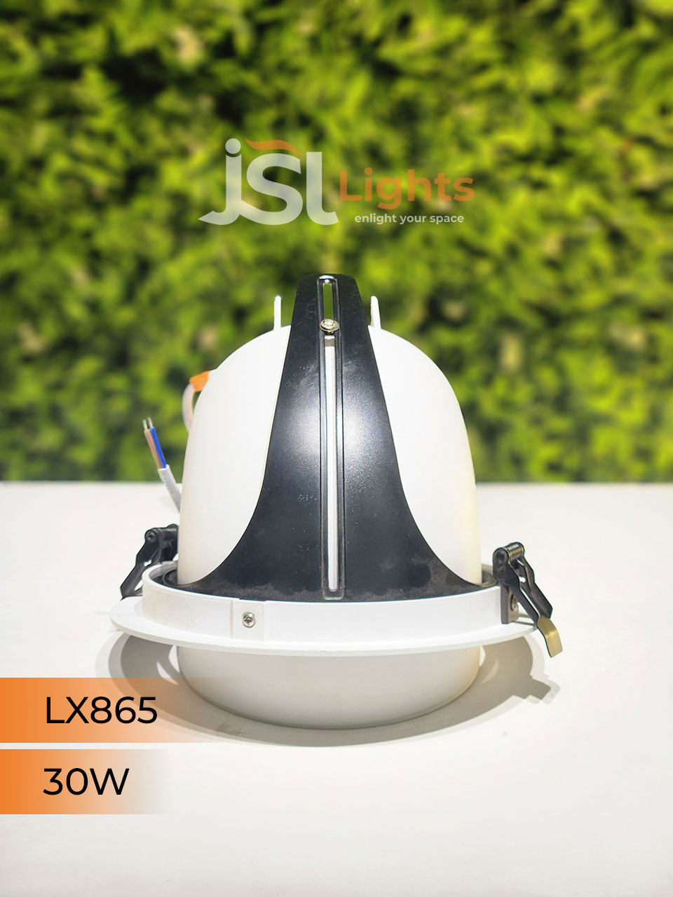 LX 865 30W White Round Zoom Deep Recessed COB Downlight Zoom Focus Light